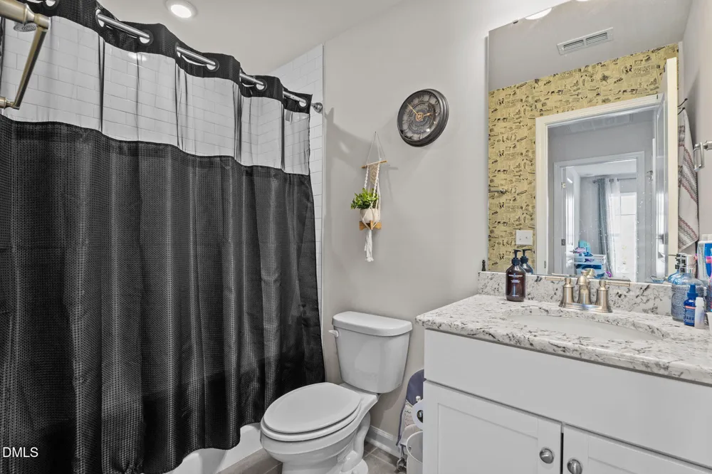 1572 Rhodes Pond Street Wendell, NC 27591