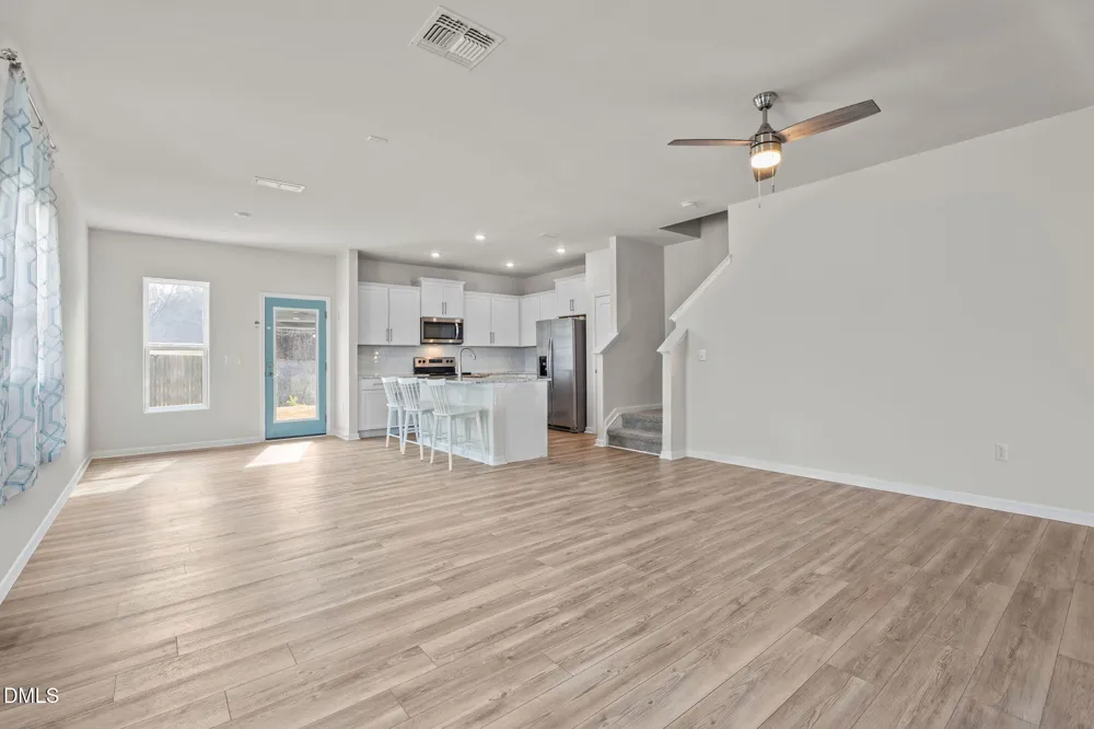 1572 Rhodes Pond Street Wendell, NC 27591