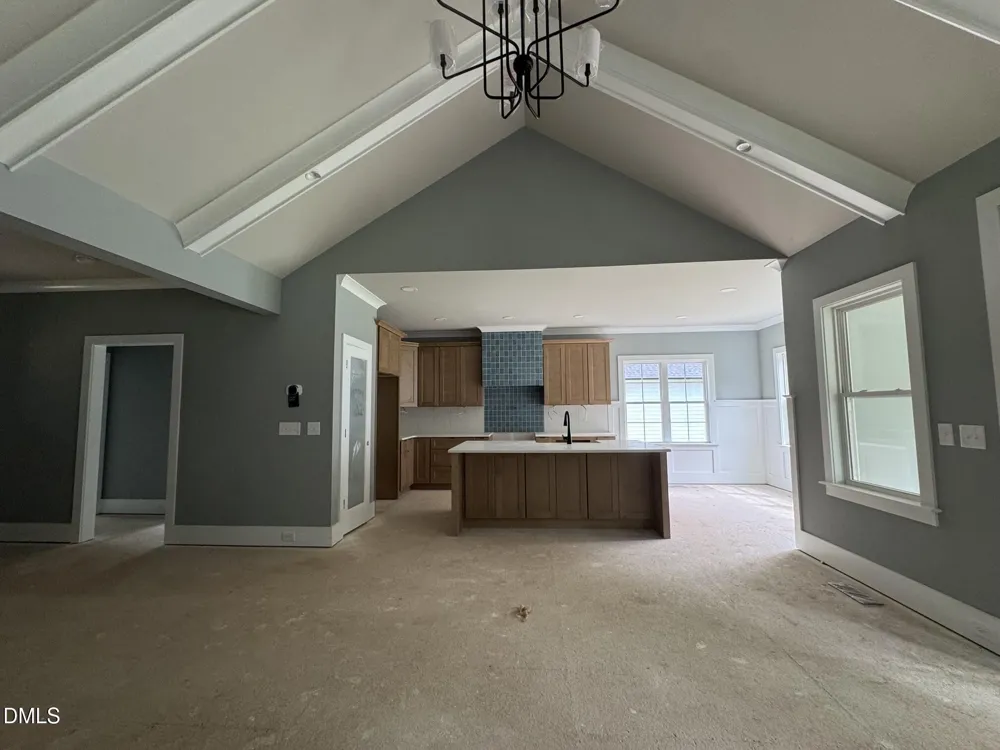 935 Lynch Road Selma, NC 27576