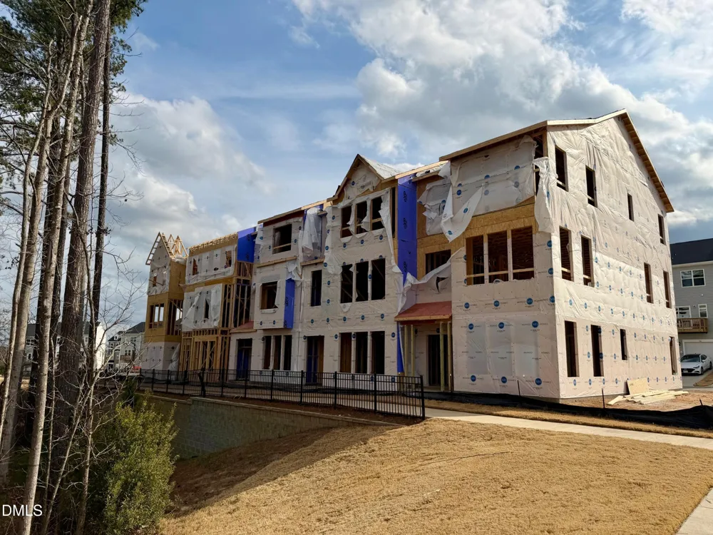 111 Frosted Iris Lane #190