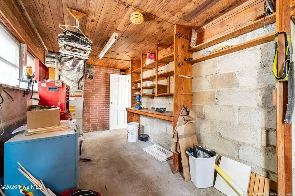 376 Foxfire Road Aberdeen, NC 28315