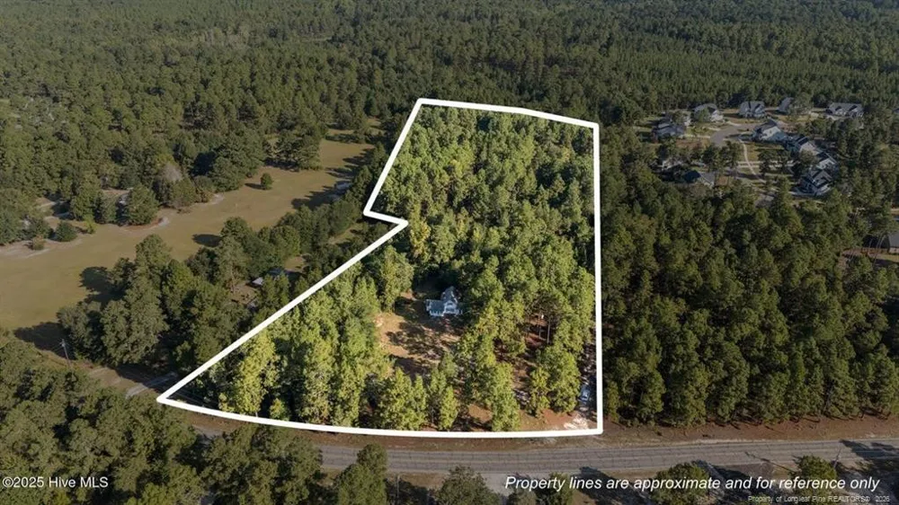376 Foxfire Road Aberdeen, NC 28315