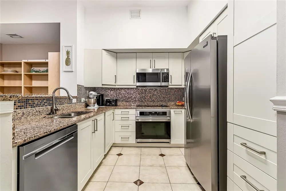 2080 S Ocean Dr #103 Hallandale Beach, FL 33009