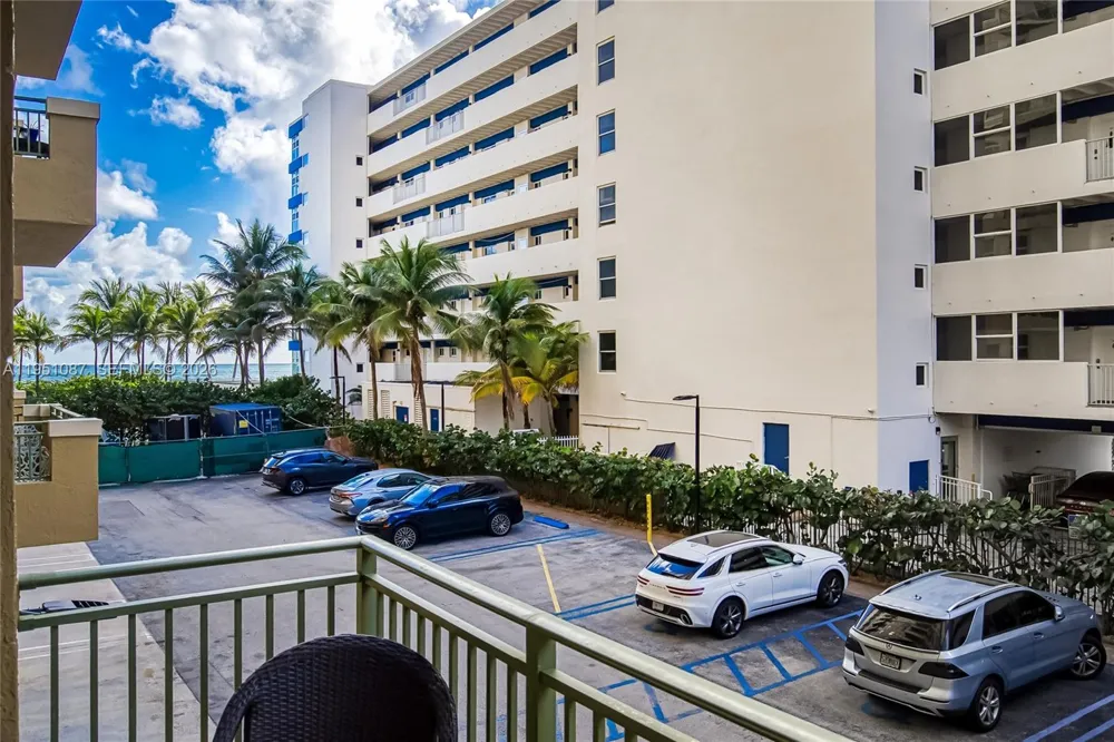 2080 S Ocean Dr #103 Hallandale Beach, FL 33009