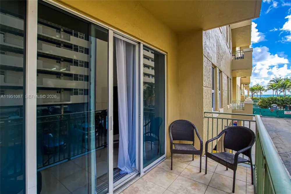 2080 S Ocean Dr #103 Hallandale Beach, FL 33009