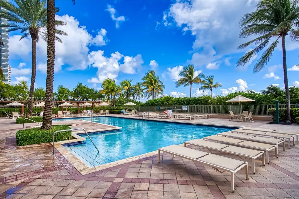 2080 S Ocean Dr #103 Hallandale Beach, FL 33009