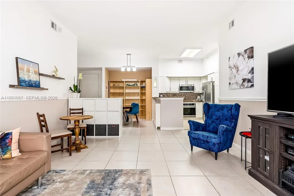 2080 S Ocean Dr #103 Hallandale Beach, FL 33009