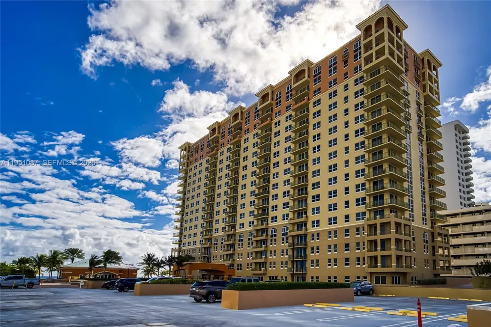 2080 S Ocean Dr #103 Hallandale Beach, FL 33009