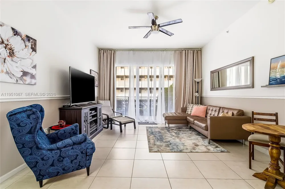 2080 S Ocean Dr #103 Hallandale Beach, FL 33009