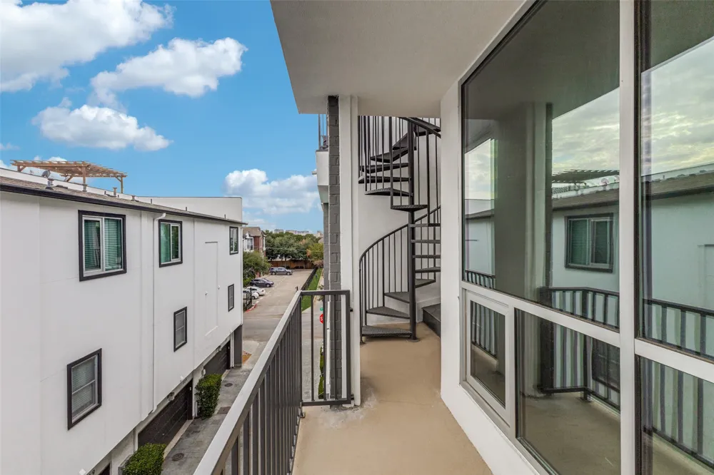 739 Cannen John Lane