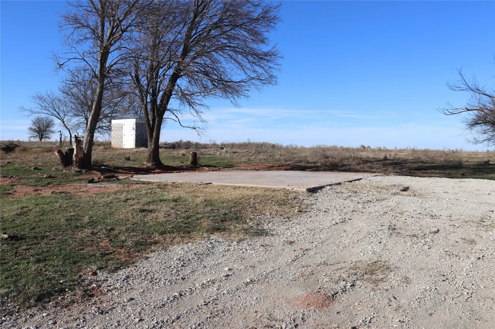 192 FM 171 Byers, TX 76357