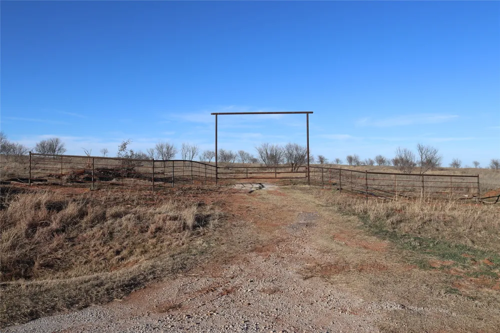 192 FM 171 Byers, TX 76357