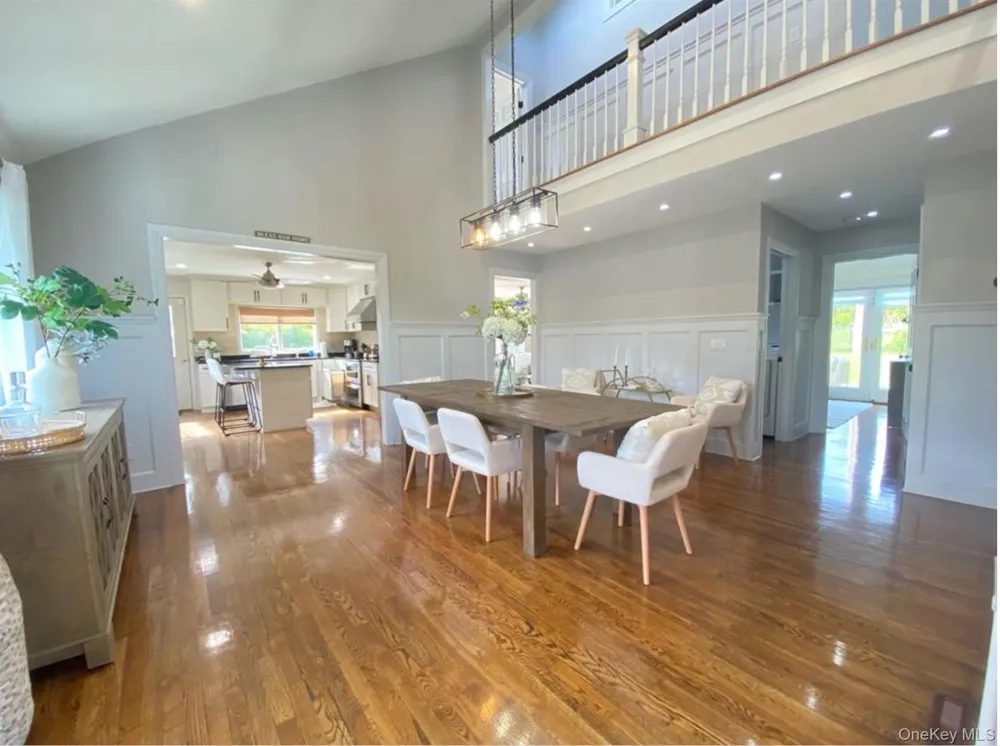 51 cheviot Southampton, NY 11968
