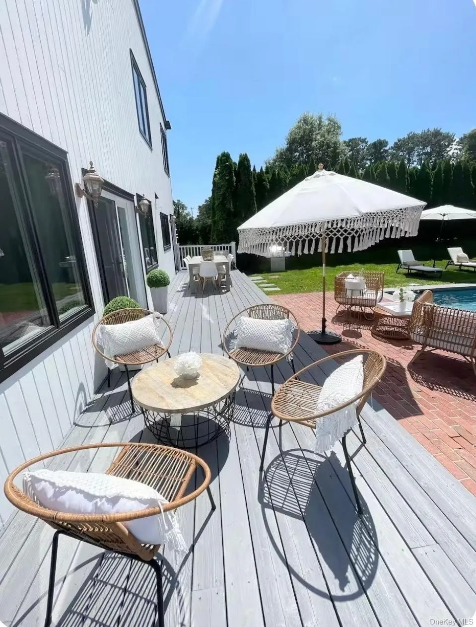 51 cheviot Southampton, NY 11968
