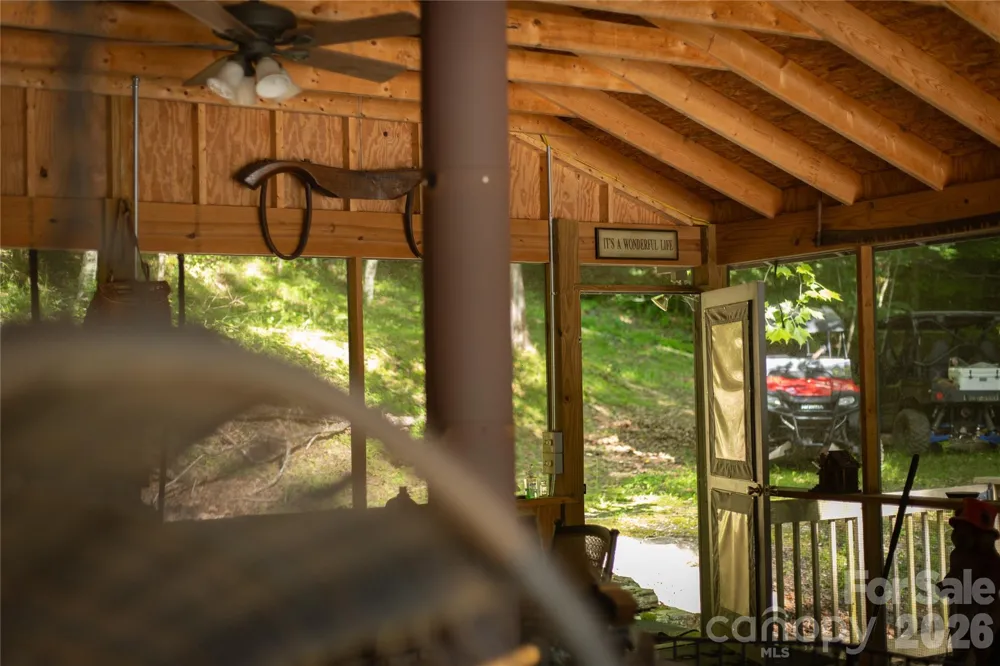 2736 White Oak Flats Road Green Mountain, NC 28740