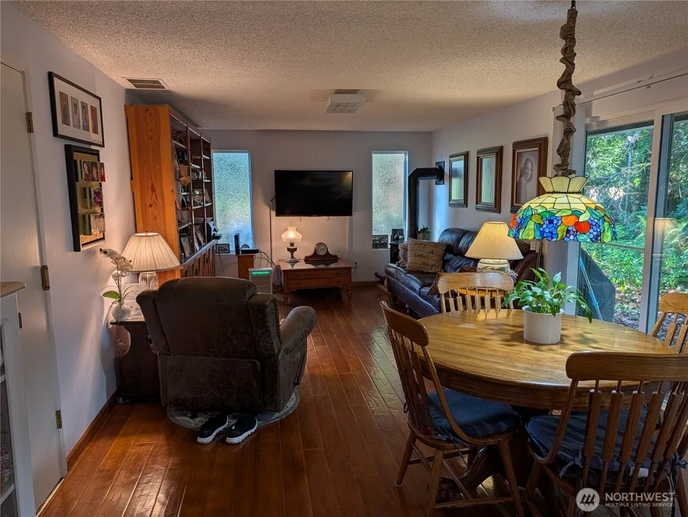 12105 25th Avenue SE Everett, WA 98208