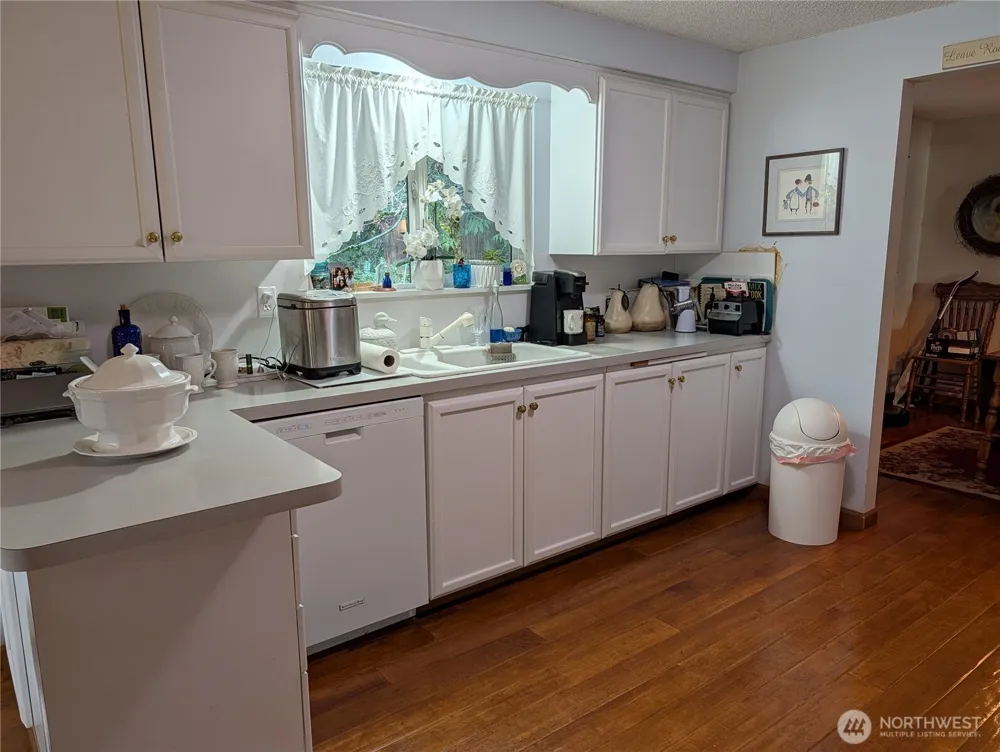 12105 25th Avenue SE Everett, WA 98208