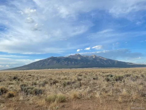 R047943