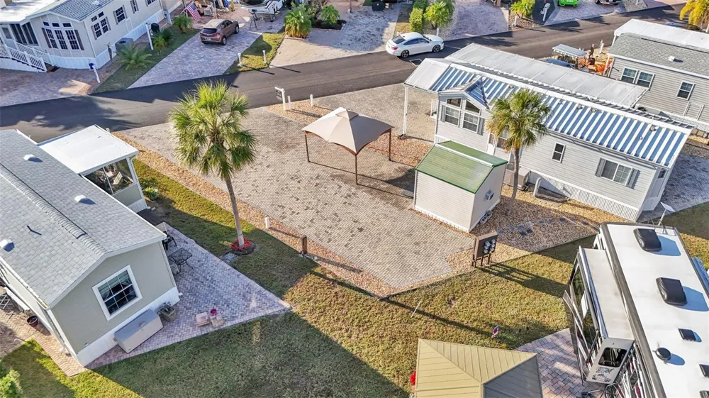2436 CITRUS TREE ROAD Clermont, FL 34714
