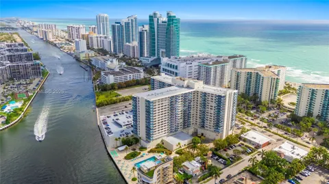 3800 S Ocean Dr #419