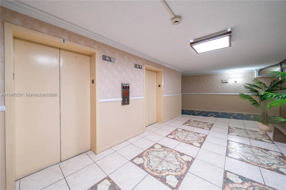 3800 S Ocean Dr #419 Hollywood, FL 33019