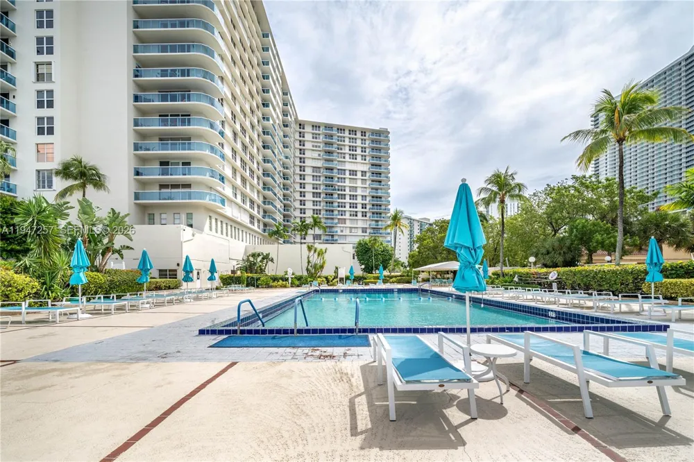3800 S Ocean Dr #419 Hollywood, FL 33019