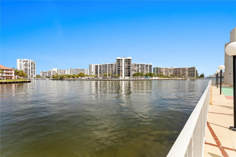 3800 S Ocean Dr #419 Hollywood, FL 33019