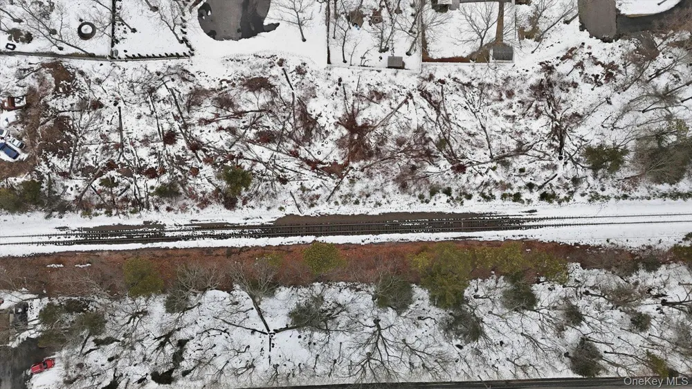 Railroad Avenue Medford, NY 11763