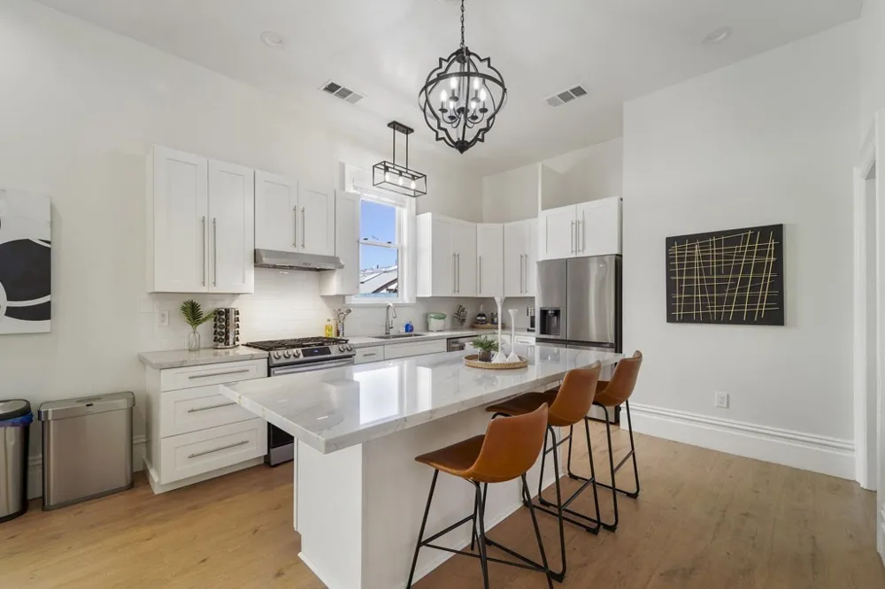 1662 14th Street Oakland, CA 94607