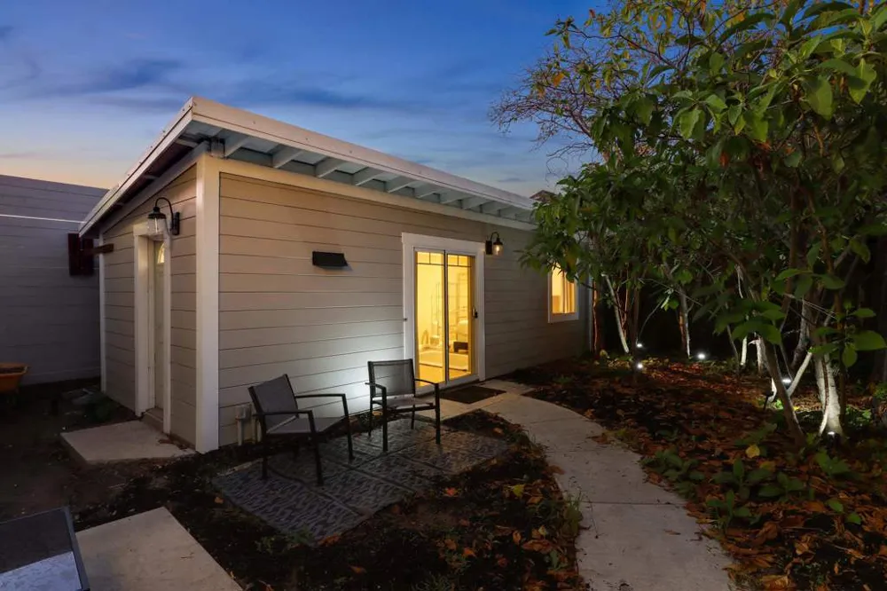 1662 14th Street Oakland, CA 94607