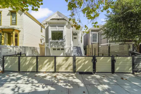 1662 14th Street