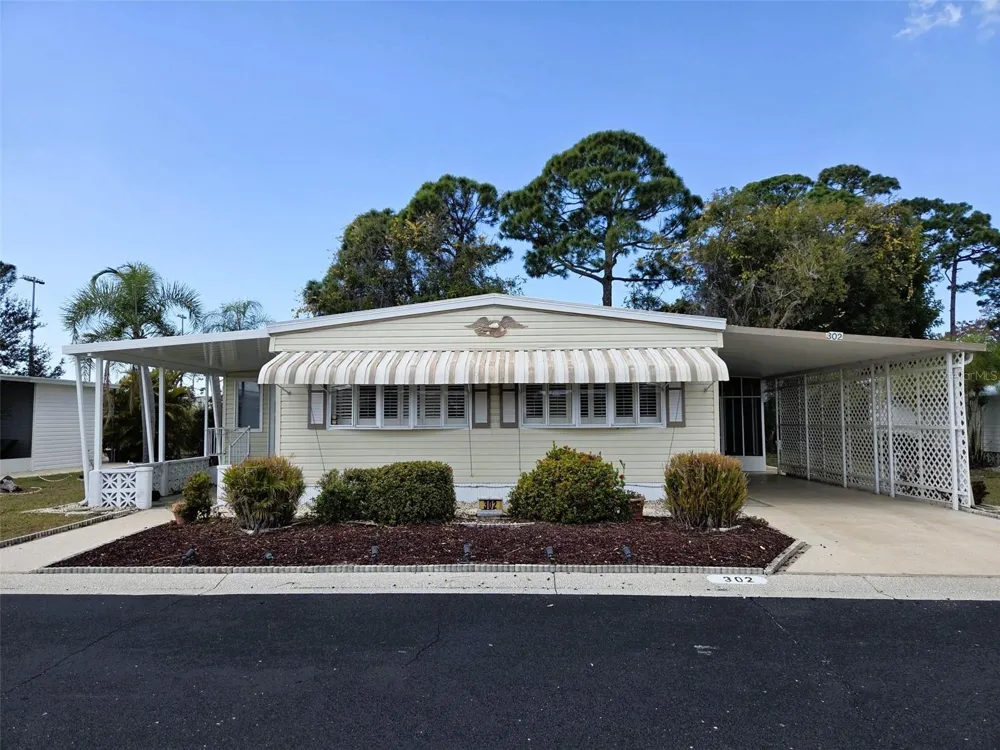 302 OAKWOOD BOULEVARD