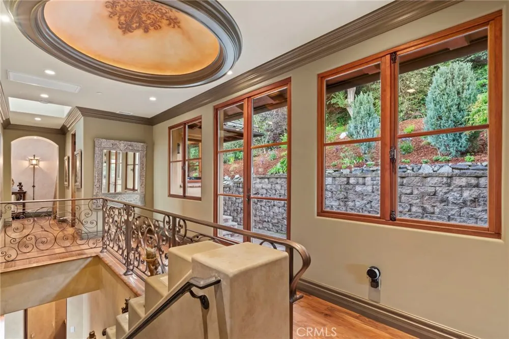 4 Yellow Brick Rd Rancho Palos Verdes, CA 90275