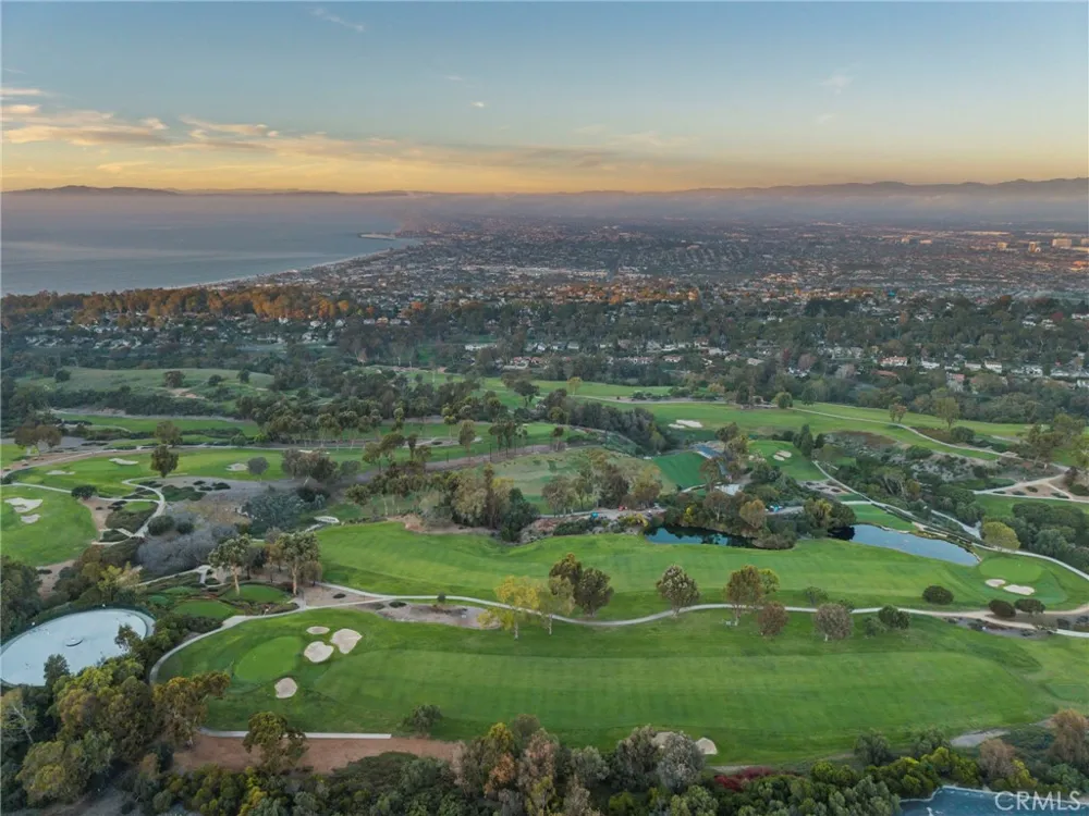 4 Yellow Brick Rd Rancho Palos Verdes, CA 90275