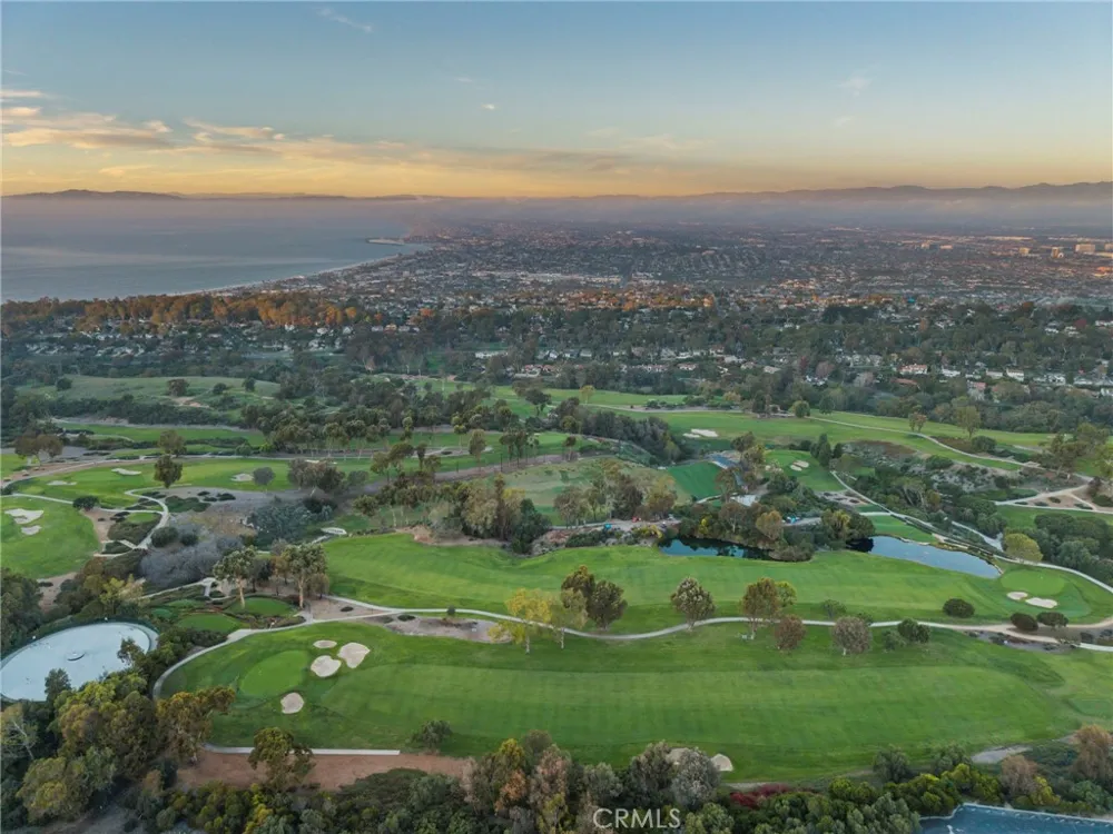 4 Yellow Brick Rd Rancho Palos Verdes, CA 90275