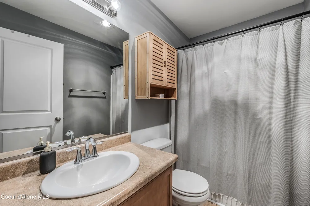 3324 E Garin Court Post Falls, ID 83854