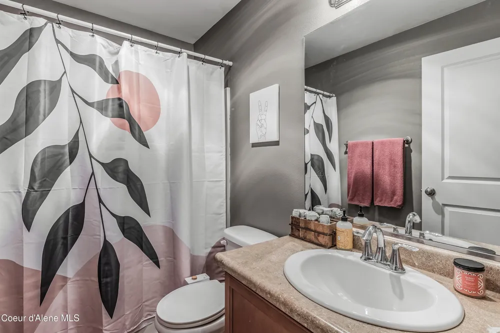 3324 E Garin Court Post Falls, ID 83854