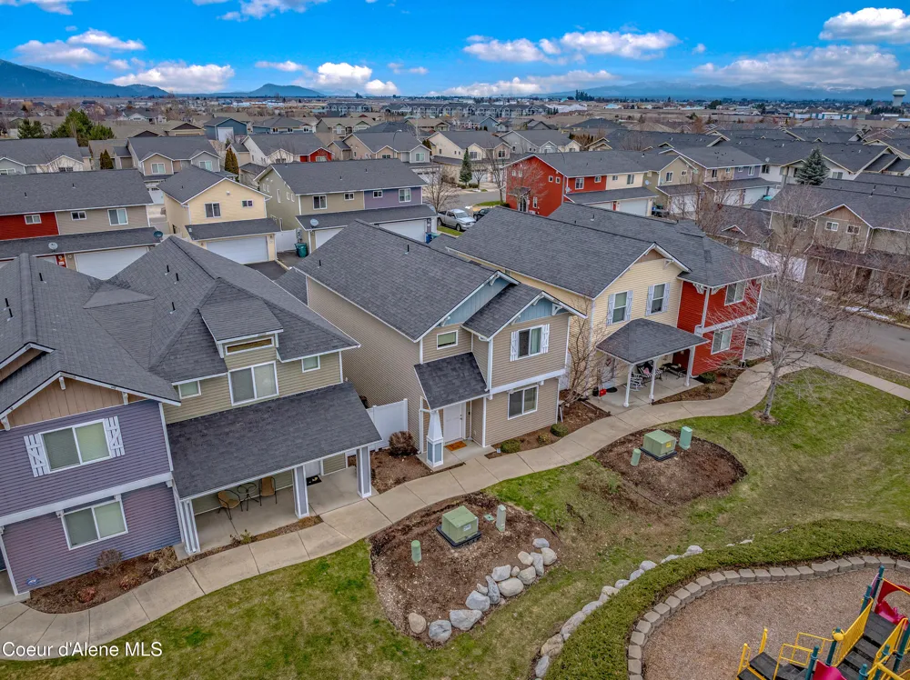 3324 E Garin Court Post Falls, ID 83854