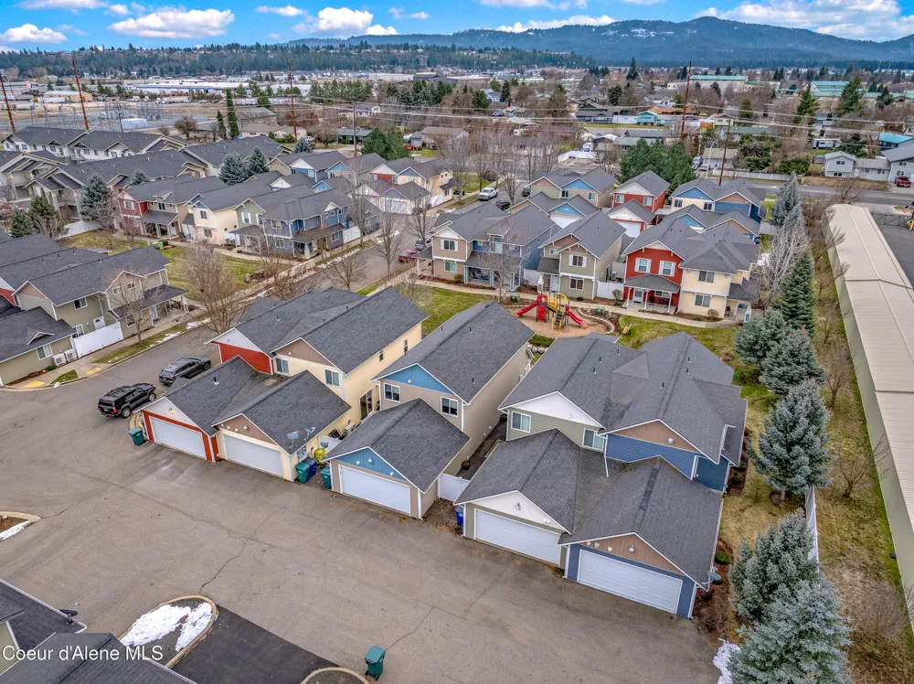 3324 E Garin Court Post Falls, ID 83854