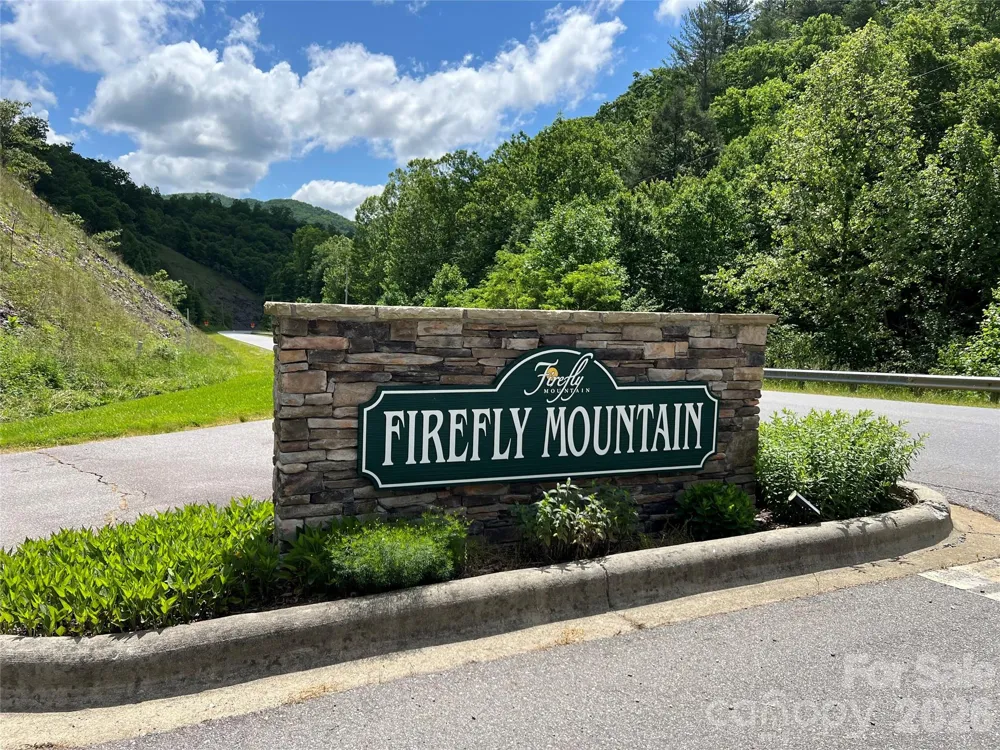 400 Pine Cone Trail #20 Marshall, NC 28753