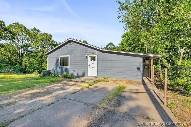 758 Walnut Creek Drive