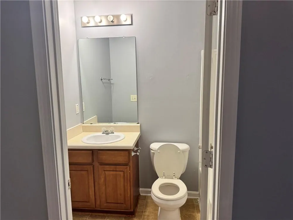 1754 Grove Way Hampton, GA 30228