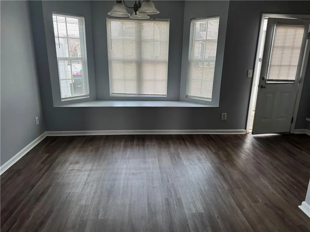 1754 Grove Way Hampton, GA 30228