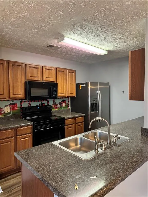 1754 Grove Way Hampton, GA 30228