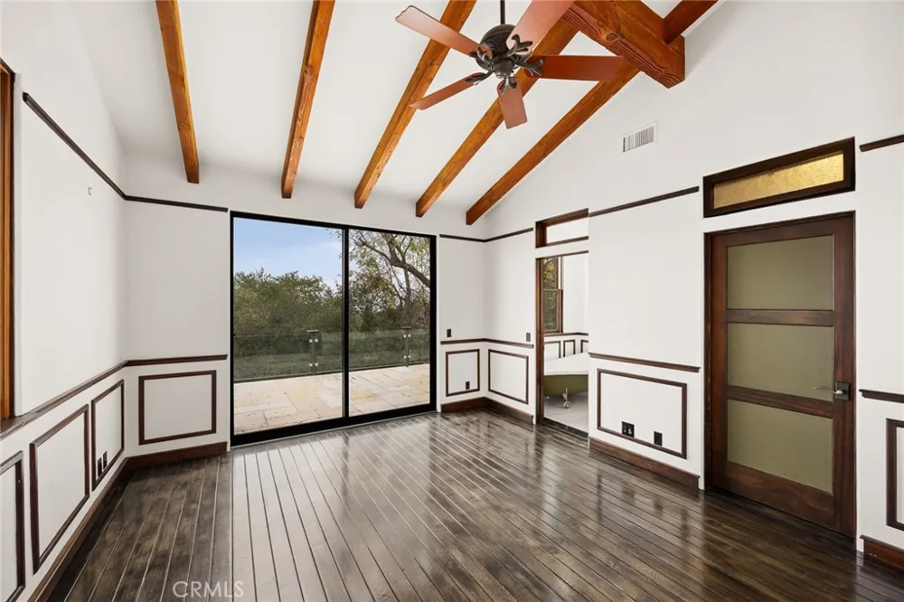 5310 Linda Vista La Canada Flintridge, CA 91011
