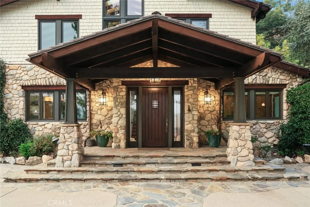 5310 Linda Vista La Canada Flintridge, CA 91011