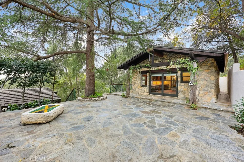 5310 Linda Vista La Canada Flintridge, CA 91011