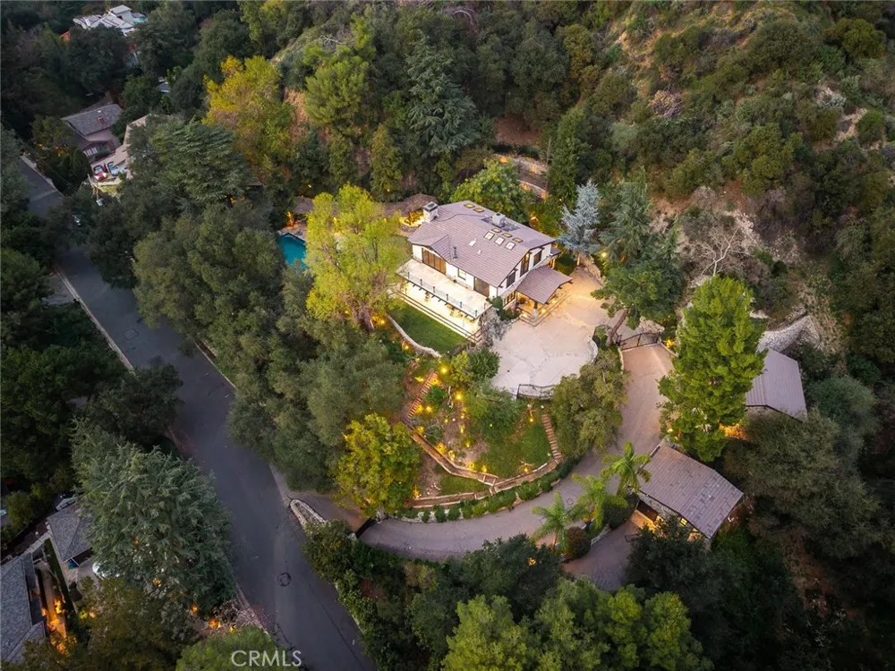 5310 Linda Vista La Canada Flintridge, CA 91011