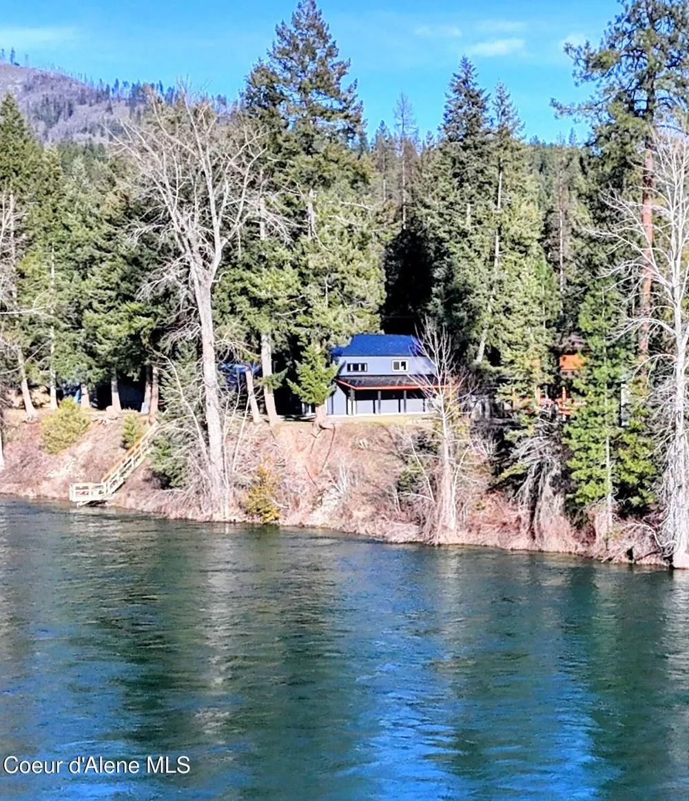 206 Waterfront Road Troy (MT), MT 59935