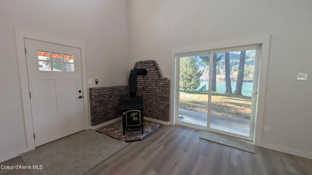 206 Waterfront Road Troy (MT), MT 59935